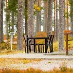 Lossisaari Tourist Center 4* Keitele