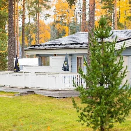 Lossisaari Tourist Center 4* Keitele