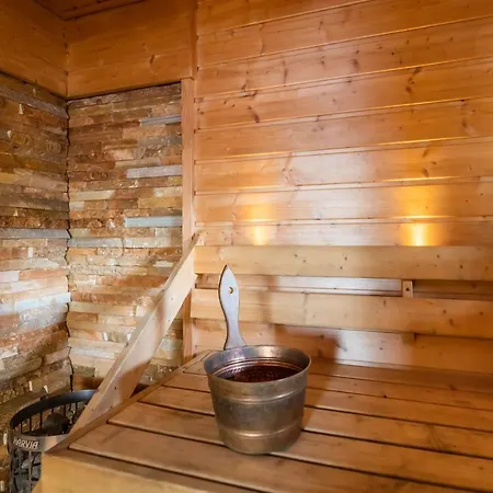 Lossisaari Tourist Center