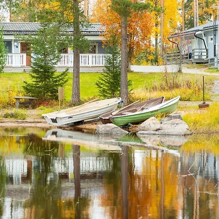 홀리데이파크 Lossisaari Tourist Center