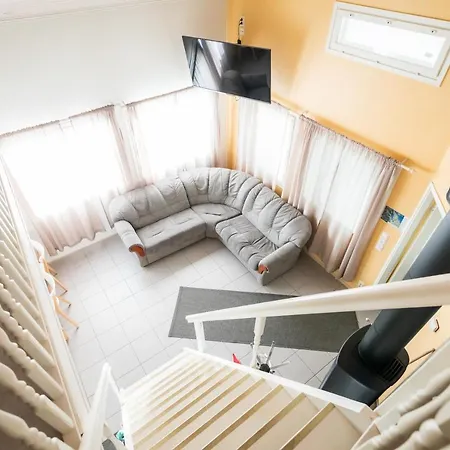 Lossisaari Tourist Center 4* Keitele