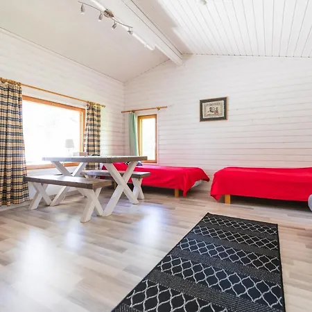 Lossisaari Tourist Center 4* Keitele