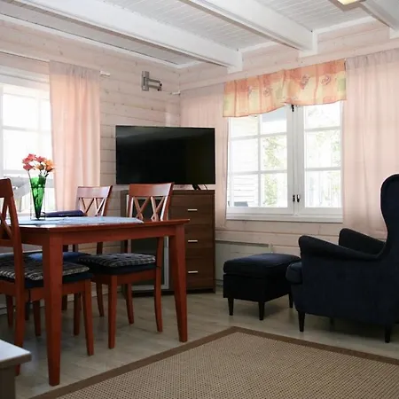 Lossisaari Tourist Center 홀리데이파크