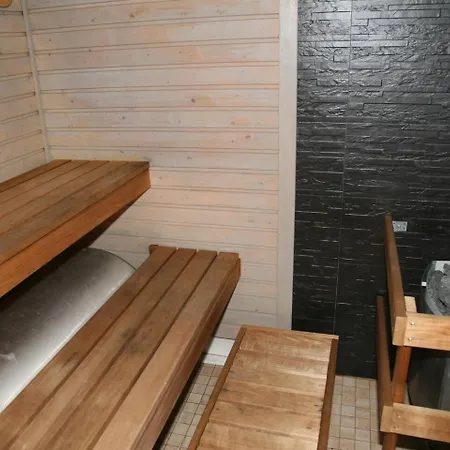 Lossisaari Tourist Center 4*